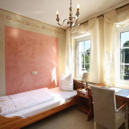 Hotel-restaurant Saelzerhof Hotell